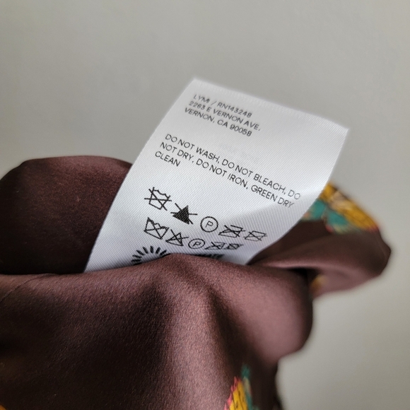 Reformation Overland Silk Top in Falena size 8 NWT - Picture 11 of 11